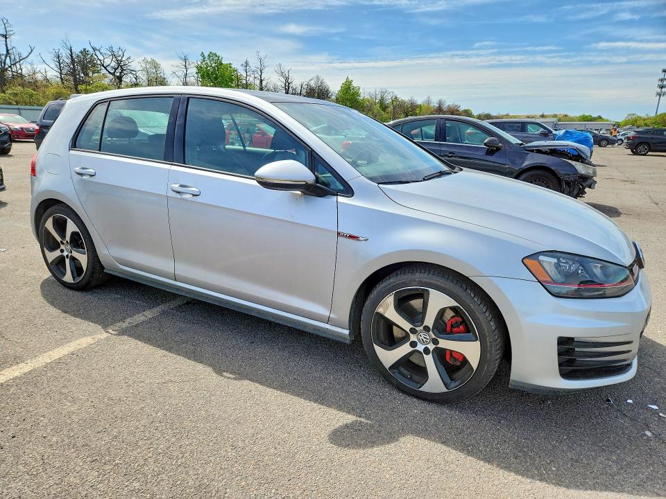 54460346 :رقم المزاد ، 3VW547AU4GM059884 vin ، 2016 Volkswagen Gti مزاد بيع
