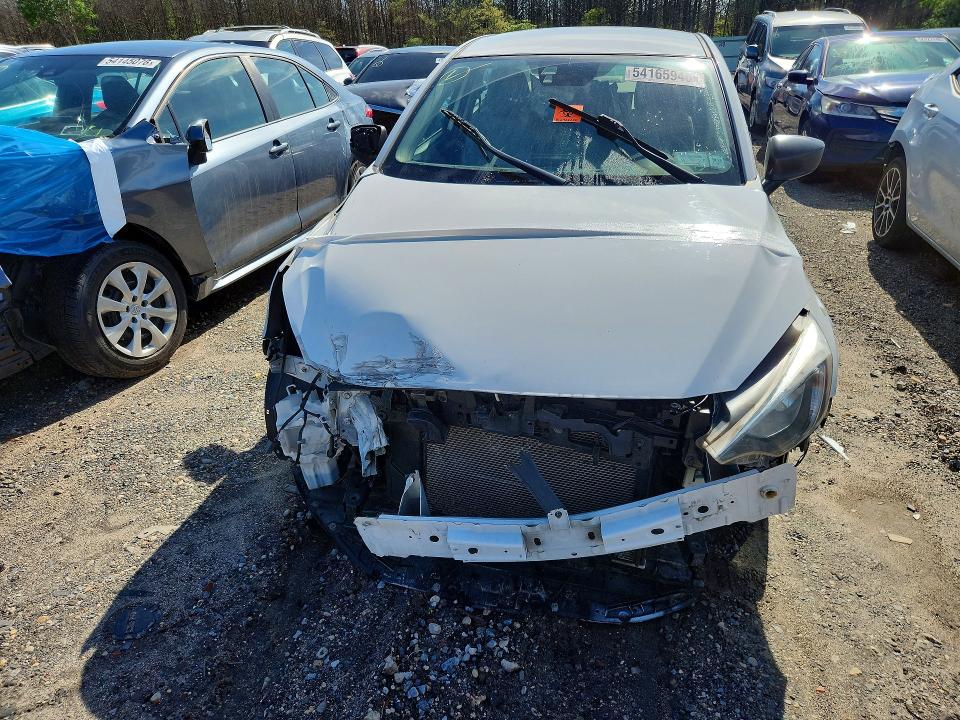 2019 Toyota Yaris მანქანა იყიდება აუქციონზე, vin: 3MYDLBYV3KY509224, აუქციონის ნომერი: 54165946