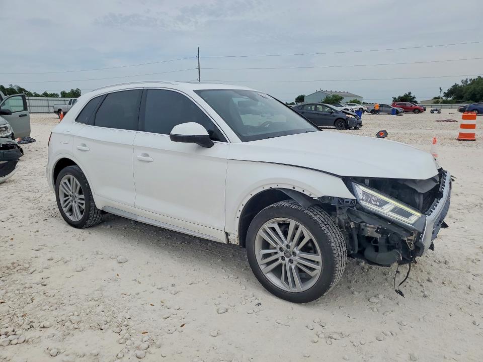 Продаж на аукціоні авто 2018 Audi Q5, vin: WA1BNAFY7J2126580, номер лоту: 53251366