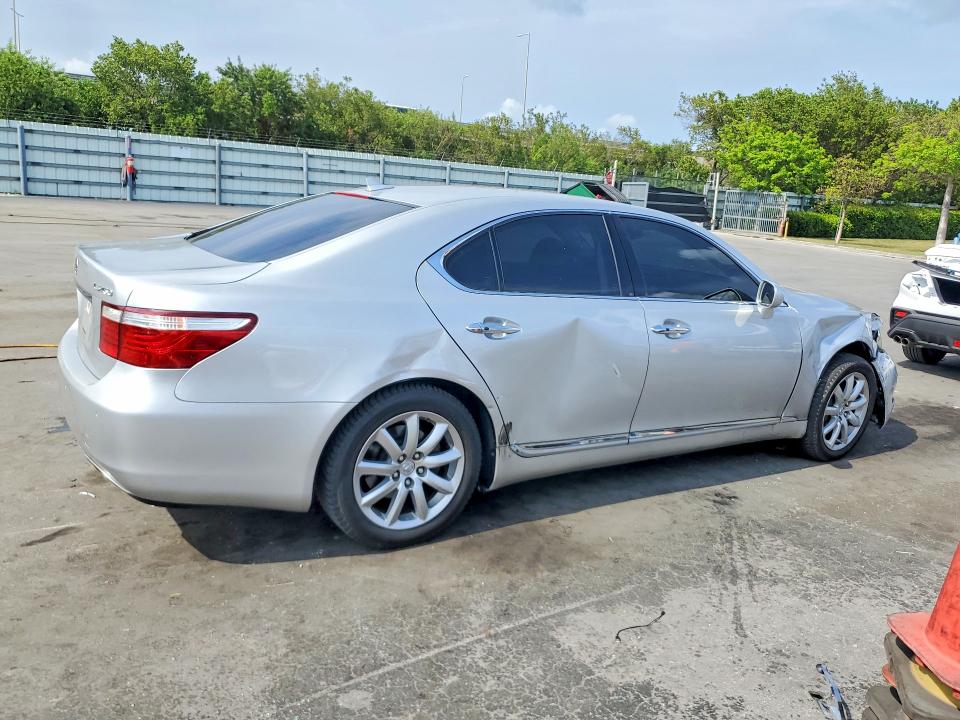 52946056 :رقم المزاد ، JTHBL46FX75042772 vin ، 2007 Lexus Ls مزاد بيع