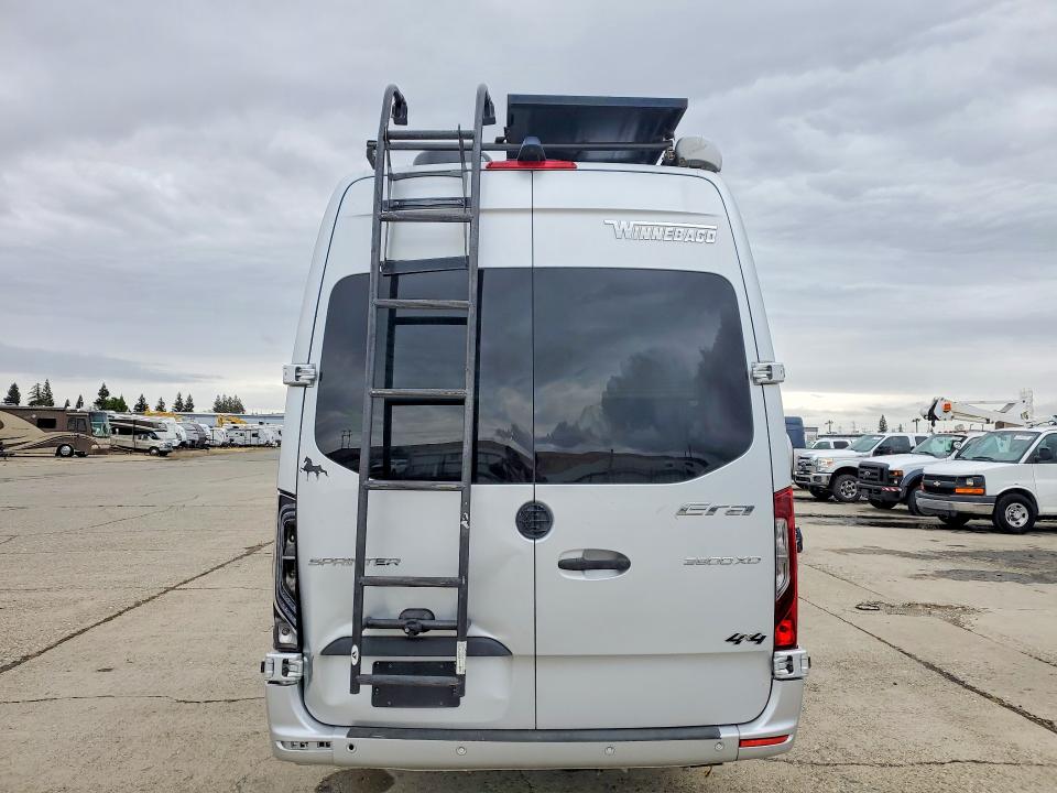 54836266 :رقم المزاد ، W1W8ED6Y2LP313138 vin ، 2020 Mercedes Benz Sprinter مزاد بيع