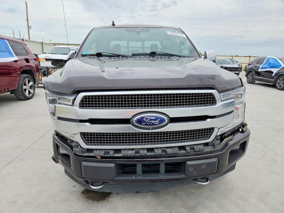 52602726 :رقم المزاد ، 1FTFW1E15JFD95033 vin ، 2018 Ford F150 مزاد بيع