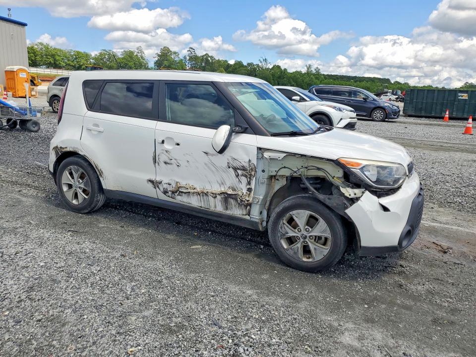 51892886 :رقم المزاد ، KNDJN2A22F7130380 vin ، 2015 Kia Soul مزاد بيع