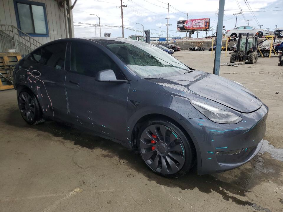 55152866 :رقم المزاد ، 7SAYGDEF3PF969342 vin ، 2023 Tesla Model Y مزاد بيع