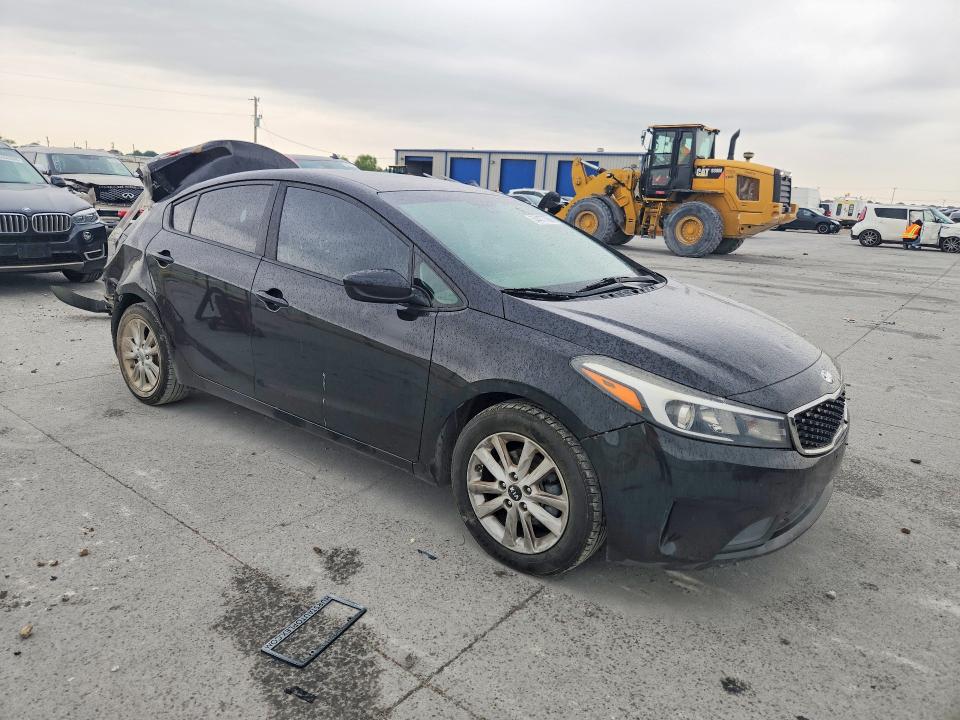 2017 Kia Forte მანქანა იყიდება აუქციონზე, vin: 3KPFL4A72HE067660, აუქციონის ნომერი: 54477766
