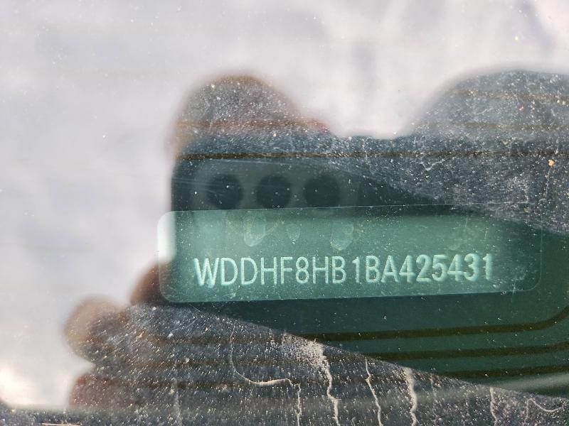 53643386 :رقم المزاد ، WDDHF8HB1BA425431 vin ، 2011 Mercedes-benz E مزاد بيع