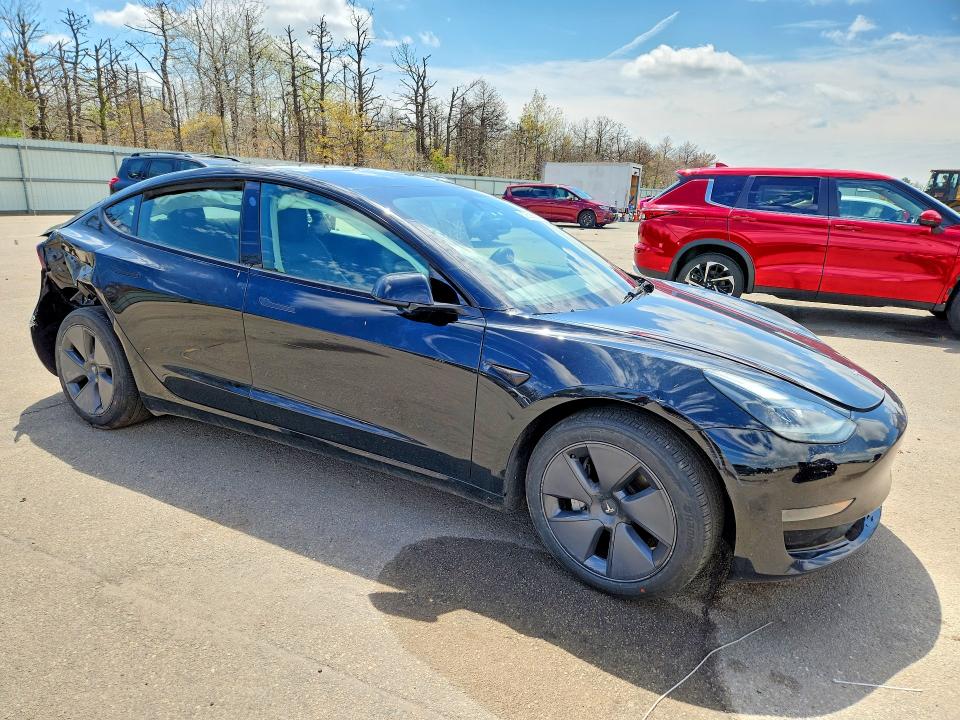 Продажа на аукционе авто 2023 Tesla Model 3, vin: 5YJ3E1EA3PF481122, номер лота: 52835626