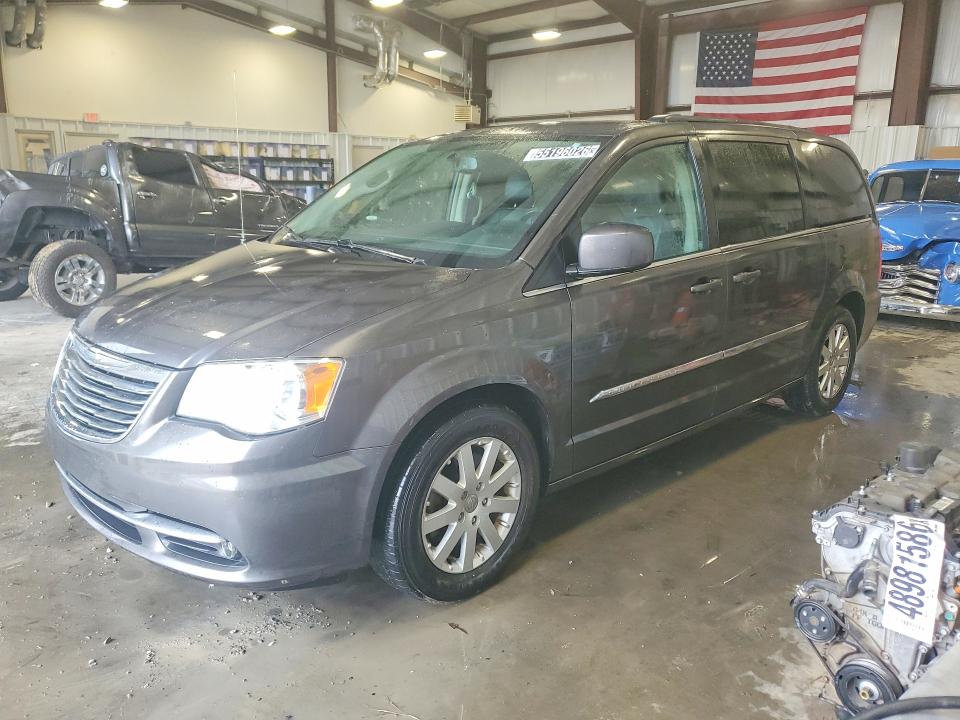 55196026 :رقم المزاد ، 2C4RC1BG8FR637280 vin ، 2015 Chrysler Town & Country مزاد بيع