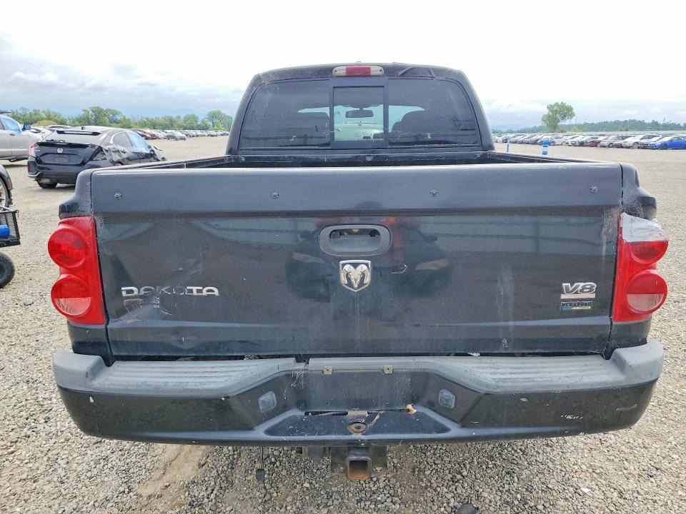 51881786 :رقم المزاد ، 1D7HW68N98S584568 vin ، 2008 Dodge Dakota مزاد بيع