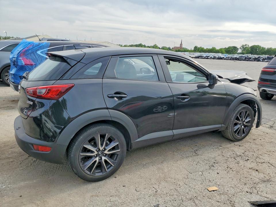 55180726 :رقم المزاد ، JM1DKDC79J1323065 vin ، 2018 Mazda Cx-3 مزاد بيع