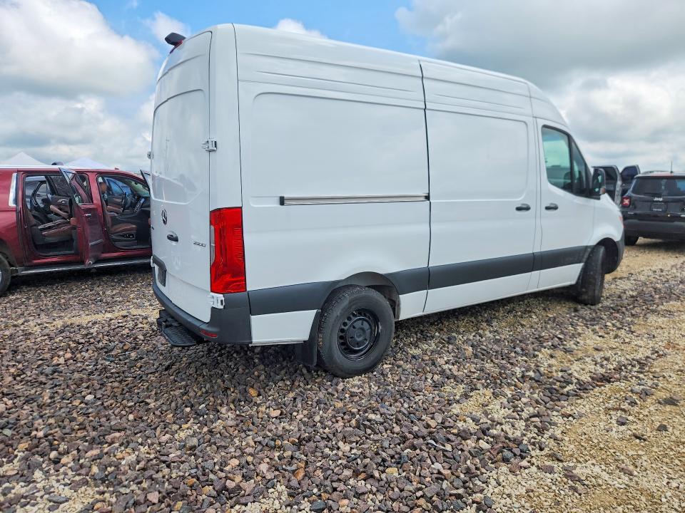53742346 :رقم المزاد ، W1Y4KBHY4ST202564 vin ، 2025 Mercedes Benz Sprinter مزاد بيع