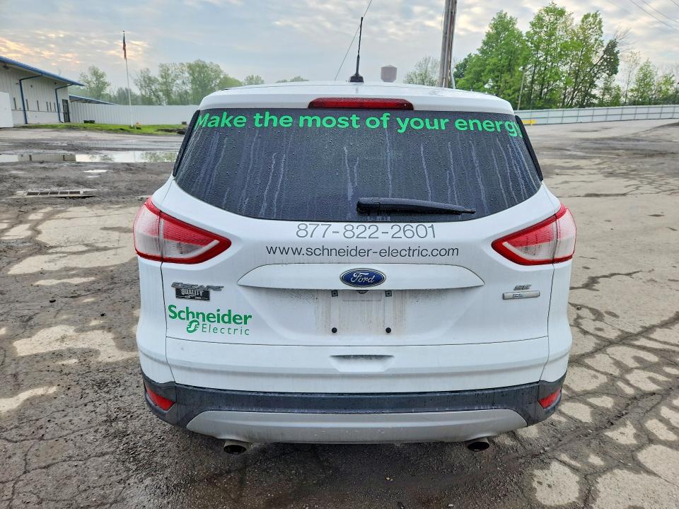 53042276 :رقم المزاد ، 1FMCU0GX9GUB00875 vin ، 2016 Ford Escape مزاد بيع