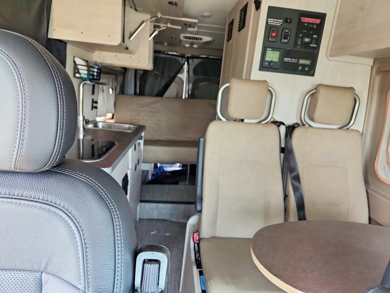 Продажа на аукционе авто 2025 Ram Promaster 3500, vin: 3C6MRVJG0SE541423, номер лота: 52075966
