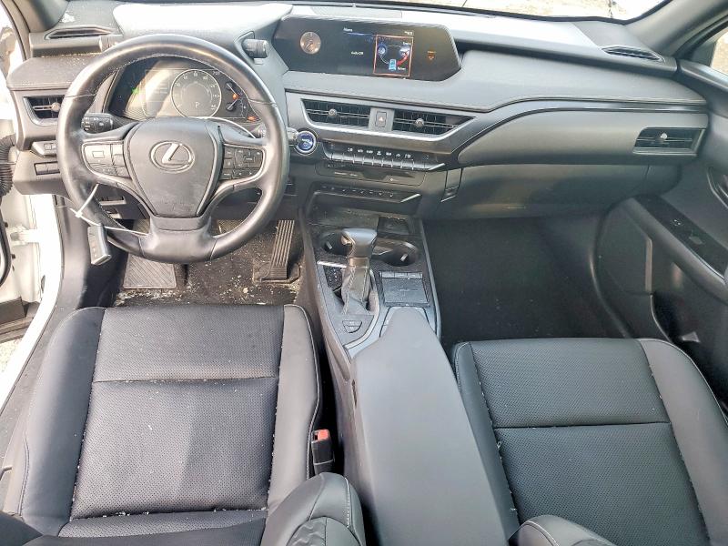 52246946 :رقم المزاد ، JTHU9JBH0K2011165 vin ، 2019 Lexus Ux مزاد بيع