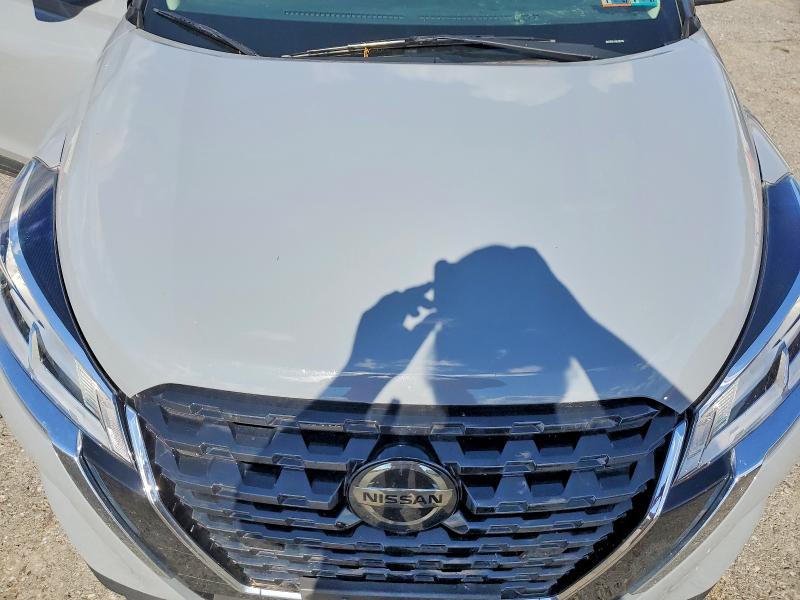52879886 :رقم المزاد ، 3N1CP5CV1ML556178 vin ، 2021 Nissan Kicks مزاد بيع