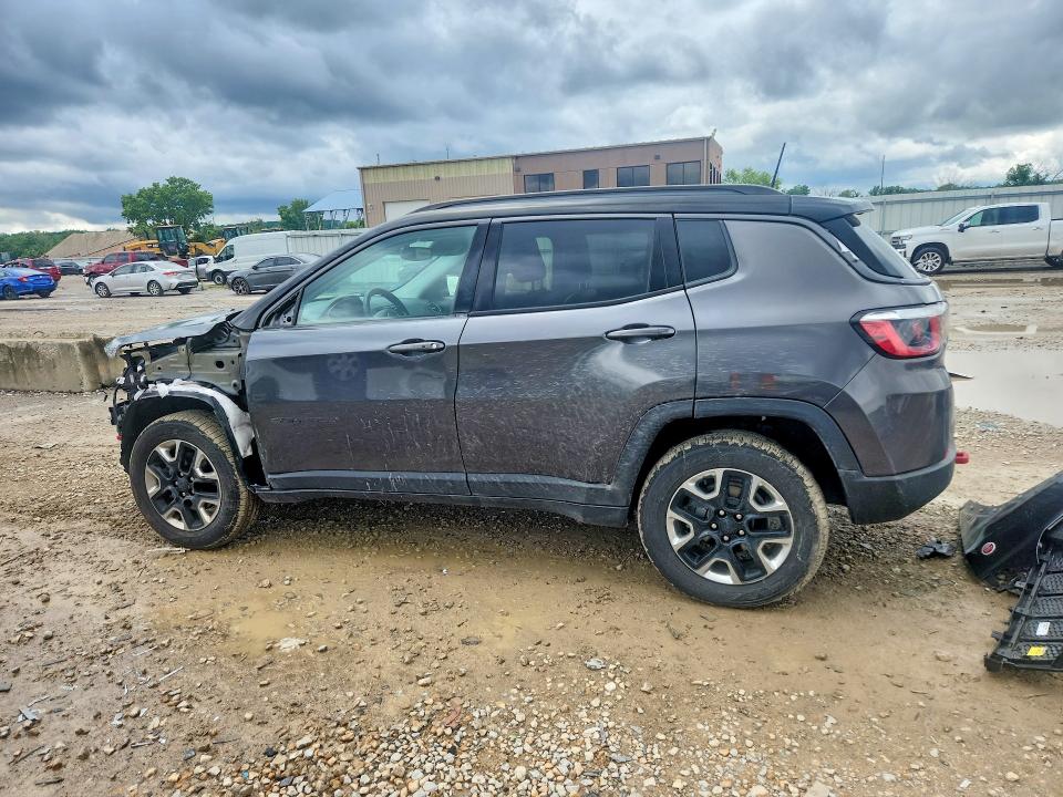 2018 Jeep Compass მანქანა იყიდება აუქციონზე, vin: 3C4NJDDB1JT454994, აუქციონის ნომერი: 55587366