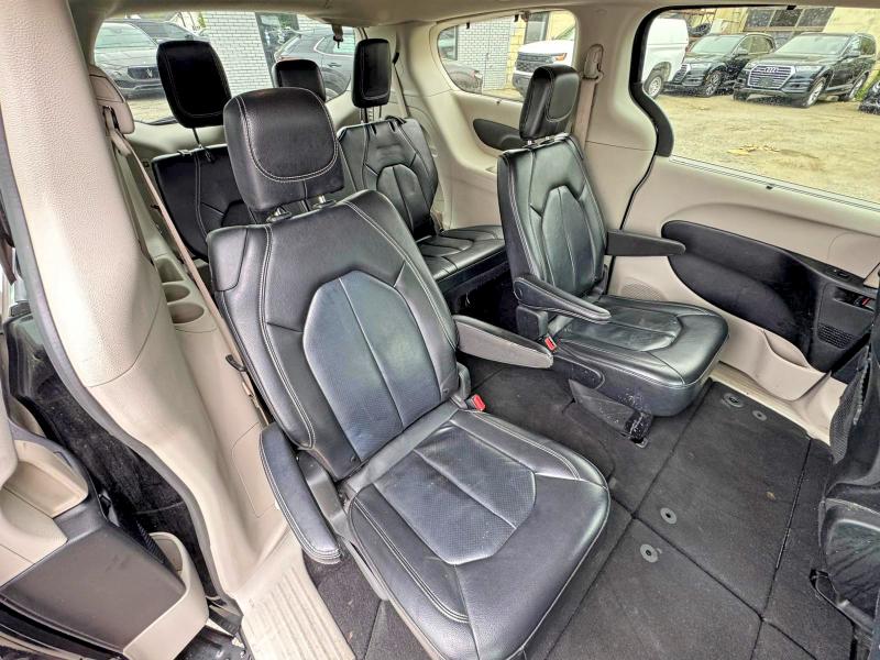 Auction sale of the 2022 Chrysler Pacifica, vin: 2C4RC1BG7NR154345, lot number: 54556186