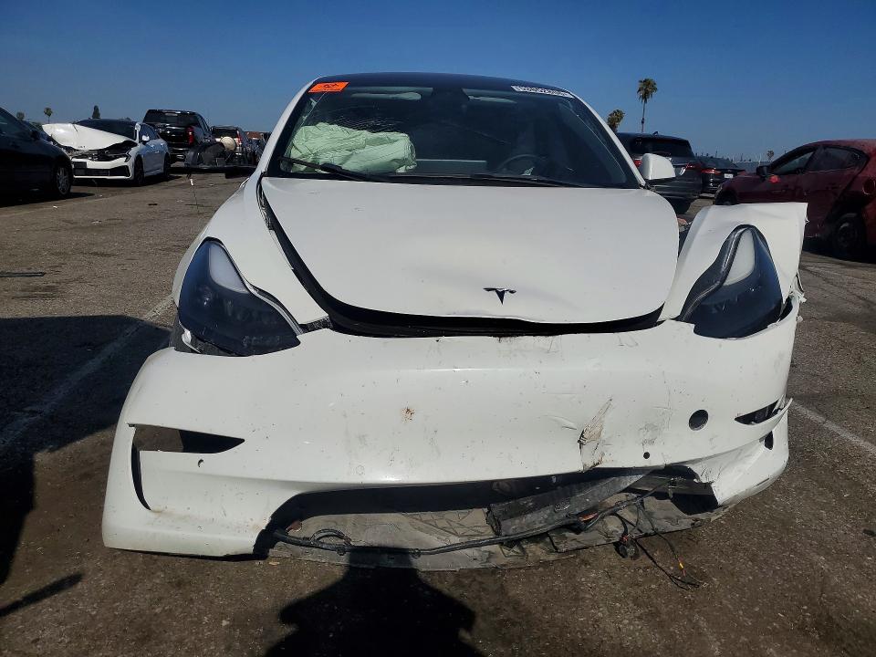 Продажа на аукционе авто 2022 Tesla Model 3, vin: 5YJ3E1EB3NF211295, номер лота: 53852806