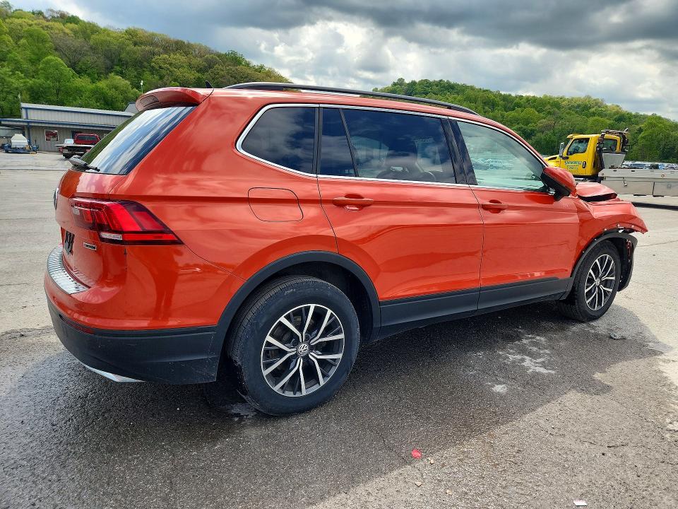53373096 :رقم المزاد ، 3VV2B7AX6KM131569 vin ، 2019 Volkswagen Tiguan مزاد بيع