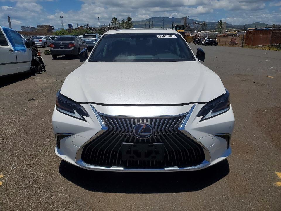 2019 Lexus Es მანქანა იყიდება აუქციონზე, vin: JTHB21B17K2002574, აუქციონის ნომერი: 53429486