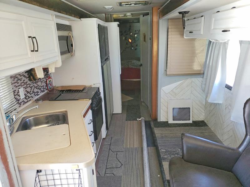 2005 Workhorse Custom Chassis Recreational Vehicle (rv) მანქანა იყიდება აუქციონზე, vin: 5B4MP67G243392265, აუქციონის ნომერი: 51911876