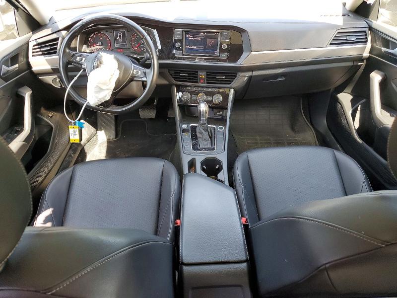 54975066 :رقم المزاد ، 3VWCB7BU3KM185187 vin ، 2019 Volkswagen Jetta مزاد بيع