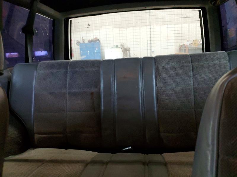 1992 Jeep Cherokee მანქანა იყიდება აუქციონზე, vin: 1J4FJ58S7NL165375, აუქციონის ნომერი: 54263186