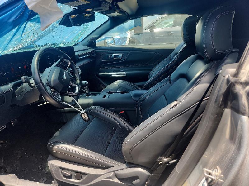 50488176 :رقم المزاد ، 1FAGP8UH7S5120642 vin ، 2025 Ford Mustang مزاد بيع