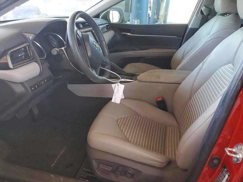 2019 Toyota Camry Hybrid მანქანა იყიდება აუქციონზე, vin: 4T1B21HK1KU014155, აუქციონის ნომერი: 54592706