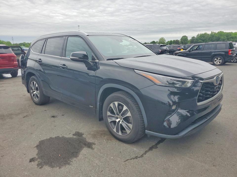 2022 Toyota Highlander Hybrid მანქანა იყიდება აუქციონზე, vin: 5TDGBRCH4NS538235, აუქციონის ნომერი: 54048876