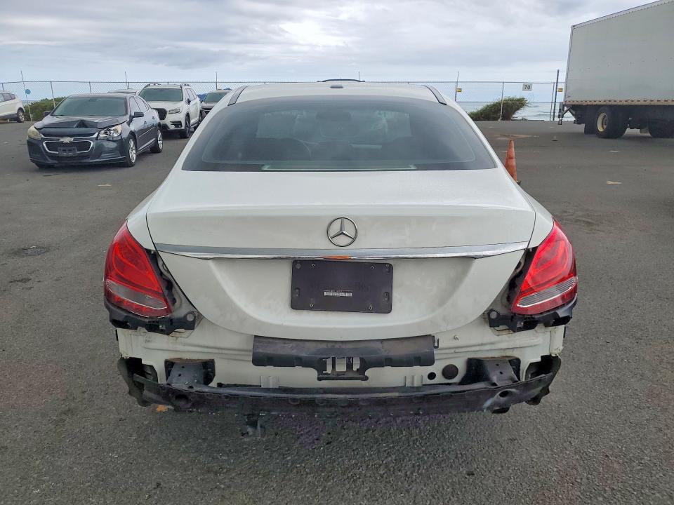 Продаж на аукціоні авто 2015 Mercedes-benz C, vin: 55SWF4JB7FU087131, номер лоту: 52573586