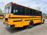 53568196 :رقم المزاد ، 4UZABPDU9FCGL9813 vin ، 2015 Freightliner Chassis مزاد بيع