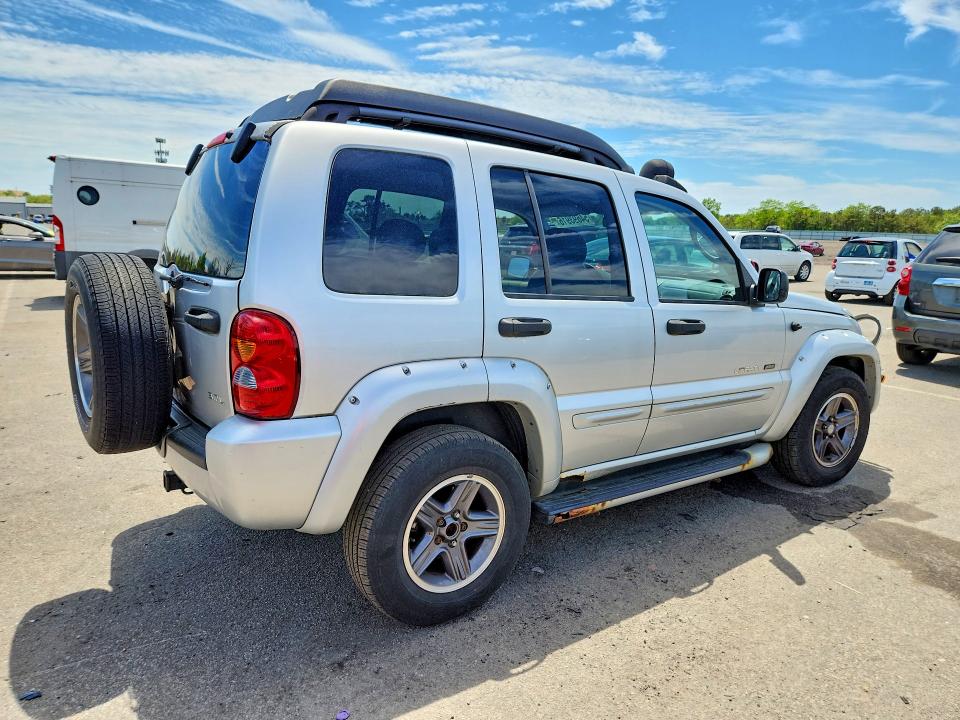2003 Jeep Liberty მანქანა იყიდება აუქციონზე, vin: 1J4GL38KX3W631833, აუქციონის ნომერი: 54693916