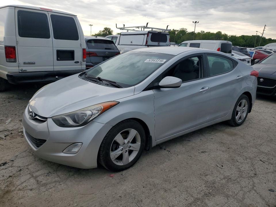 2013 Hyundai Elantra მანქანა იყიდება აუქციონზე, vin: 5NPDH4AE0DH359546, აუქციონის ნომერი: 52863316