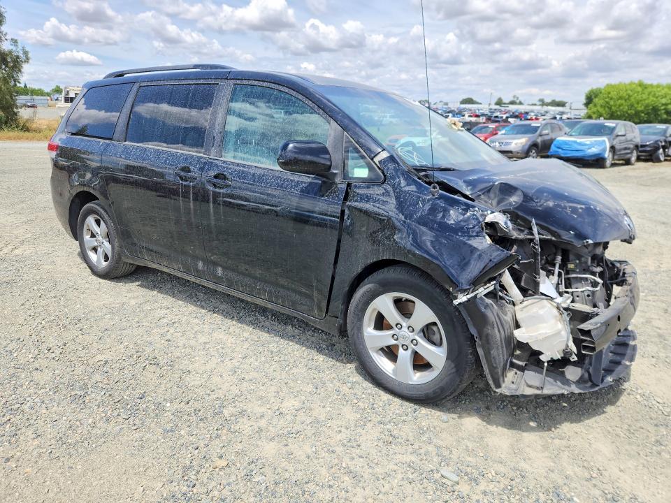 Продаж на аукціоні авто 2012 Toyota Sienna, vin: 5TDKK3DC8CS231898, номер лоту: 50331336