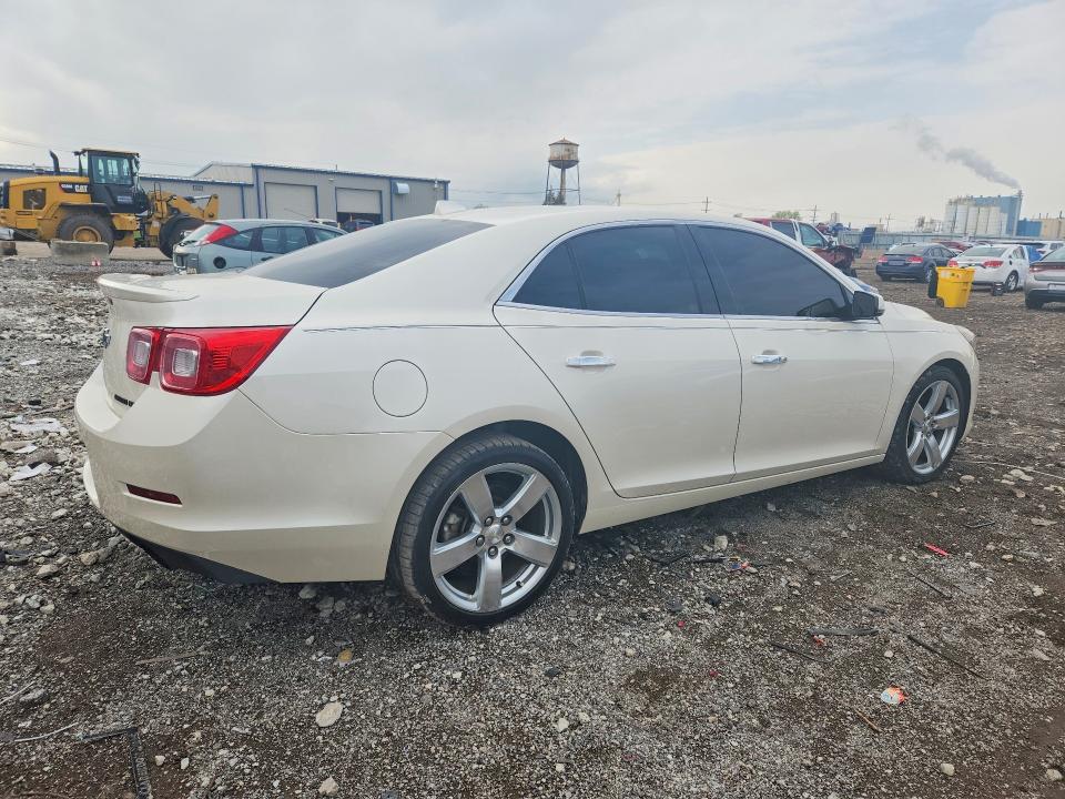 2014 Chevrolet Malibu მანქანა იყიდება აუქციონზე, vin: 1G11J5SXXEF240422, აუქციონის ნომერი: 52235066