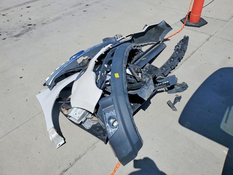 2010 Ford Edge მანქანა იყიდება აუქციონზე, vin: 2FMDK3KC2ABA06768, აუქციონის ნომერი: 54689026