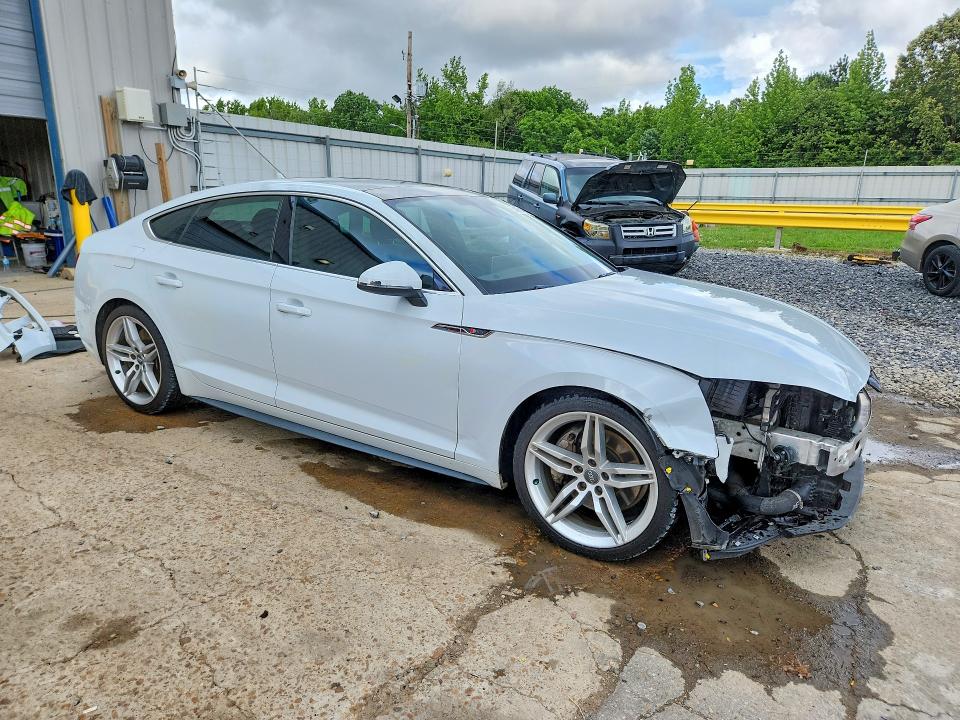 54801406 :رقم المزاد ، WAUENCF59JA006206 vin ، 2018 Audi A5 مزاد بيع