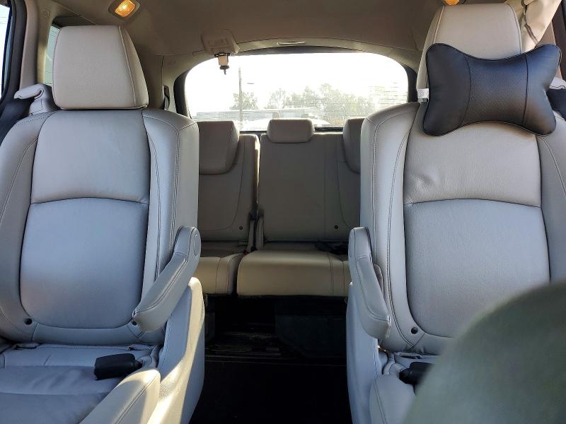 52273346 :رقم المزاد ، 5FNRL6H7XKB061590 vin ، 2019 Honda Odyssey مزاد بيع