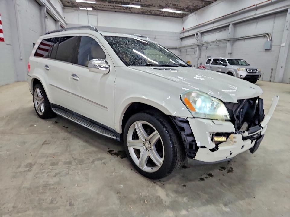 Продажа на аукционе авто 2010 Mercedes-benz Gl, vin: 4JGBF8GE5AA588587, номер лота: 52852656