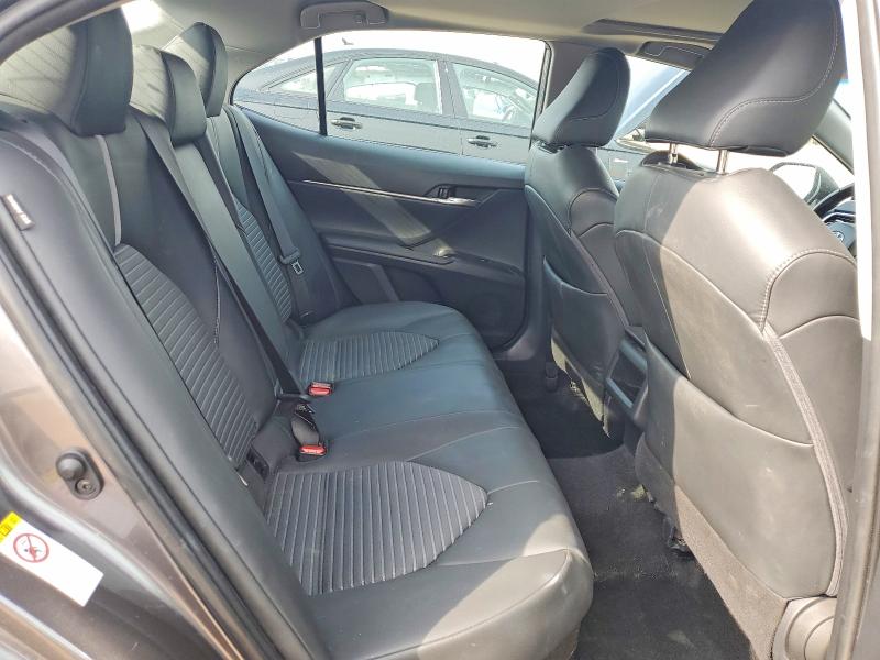Продаж на аукціоні авто 2018 Toyota Camry Hybrid, vin: 4T1B21HK7JU003823, номер лоту: 54295336