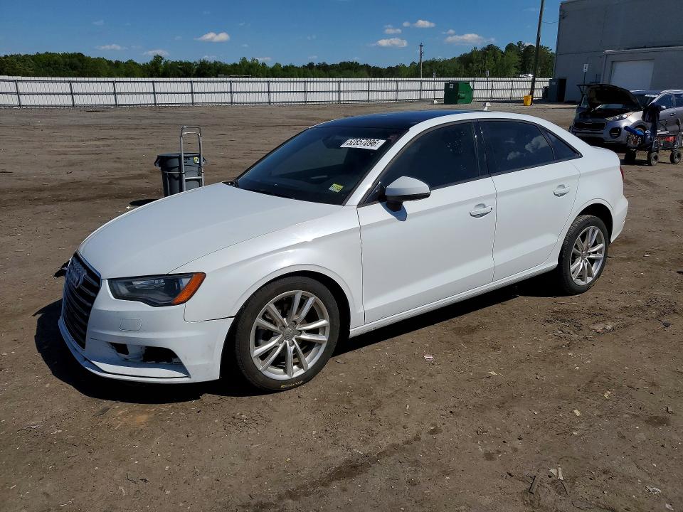 Продаж на аукціоні авто 2015 Audi A3, vin: WAUAJGFF9F1066049, номер лоту: 52857096