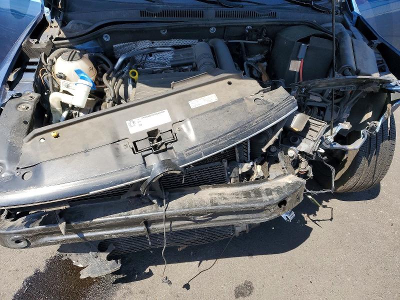 55403046 :رقم المزاد ، 3VWDB7AJ6HM289581 vin ، 2017 Volkswagen Jetta مزاد بيع