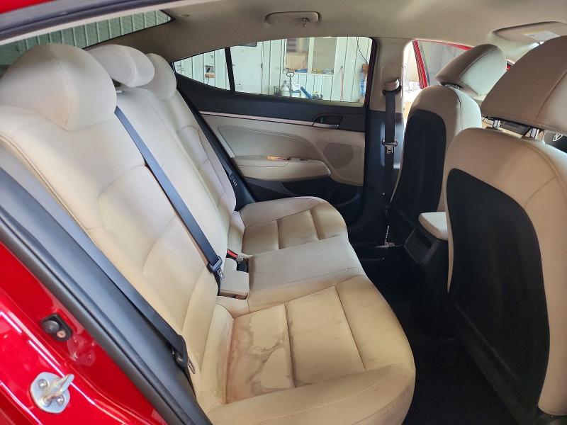 2017 Hyundai Elantra მანქანა იყიდება აუქციონზე, vin: KMHD84LF6HU208725, აუქციონის ნომერი: 55001036