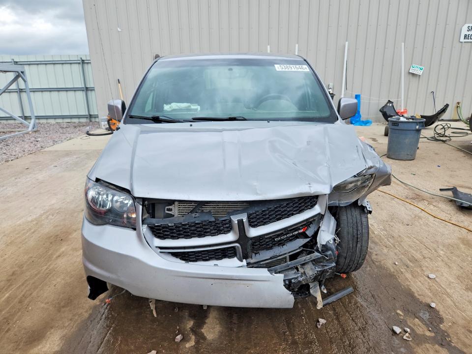 2017 Dodge Grand Caravan მანქანა იყიდება აუქციონზე, vin: 2C4RDGEG3HR690094, აუქციონის ნომერი: 53891646