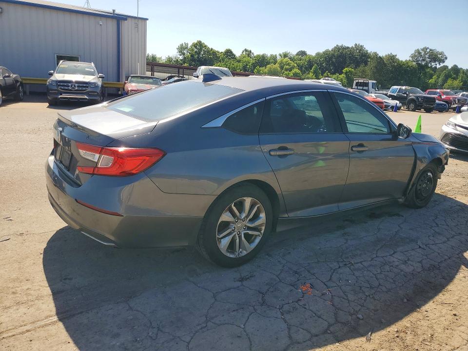 Продажа на аукционе авто 2018 Honda Accord, vin: 1HGCV1F11JA086386, номер лота: 53799696