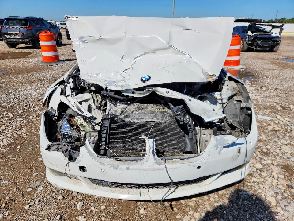 2010 Bmw 650 მანქანა იყიდება აუქციონზე, vin: WBAEB5C59AC225938, აუქციონის ნომერი: 55107476