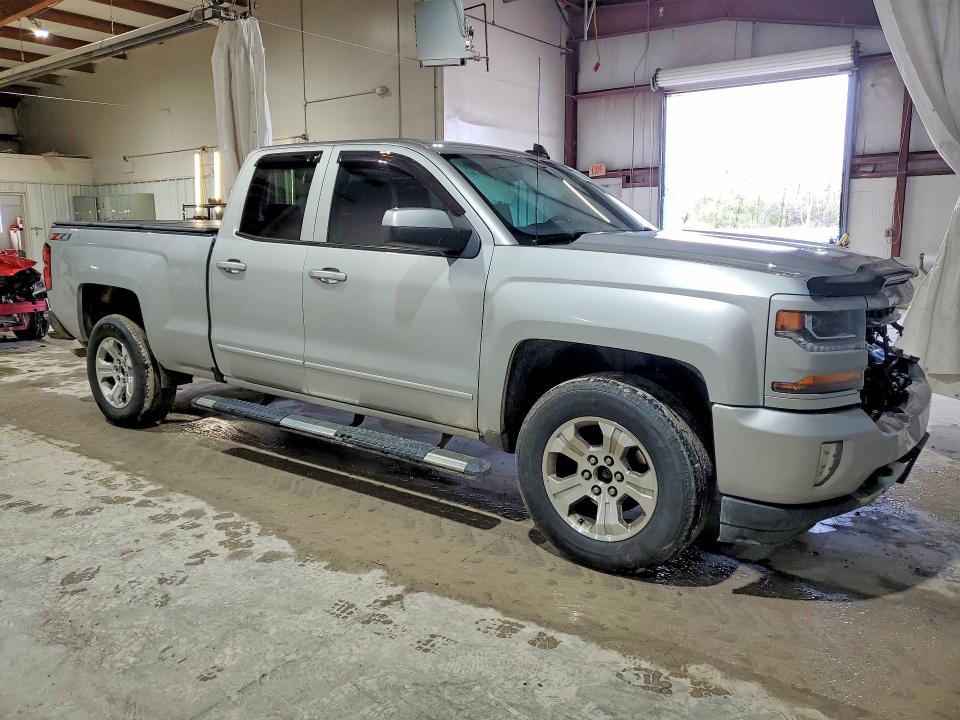 Продаж на аукціоні авто 2018 Chevrolet Silverado, vin: 2GCVKREC6J1109768, номер лоту: 52508166