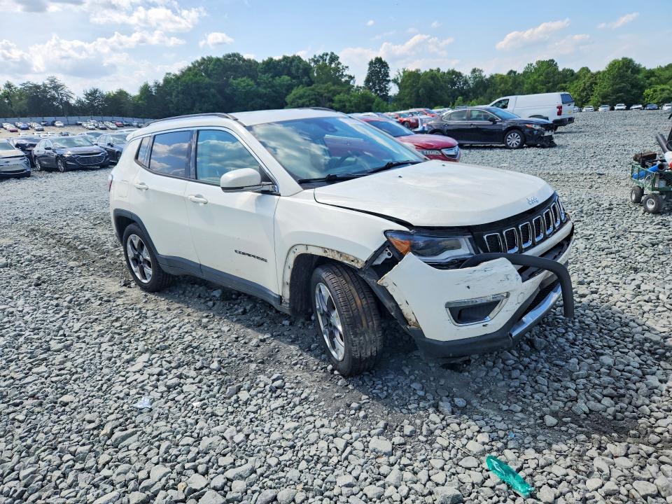 Продаж на аукціоні авто 2018 Jeep Compass, vin: 3C4NJCCB0JT358673, номер лоту: 55392386