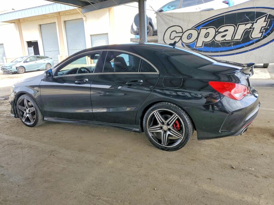 55800686 :رقم المزاد ، WDDSJ4EB5GN388286 vin ، 2016 Mercedes-benz Cla مزاد بيع